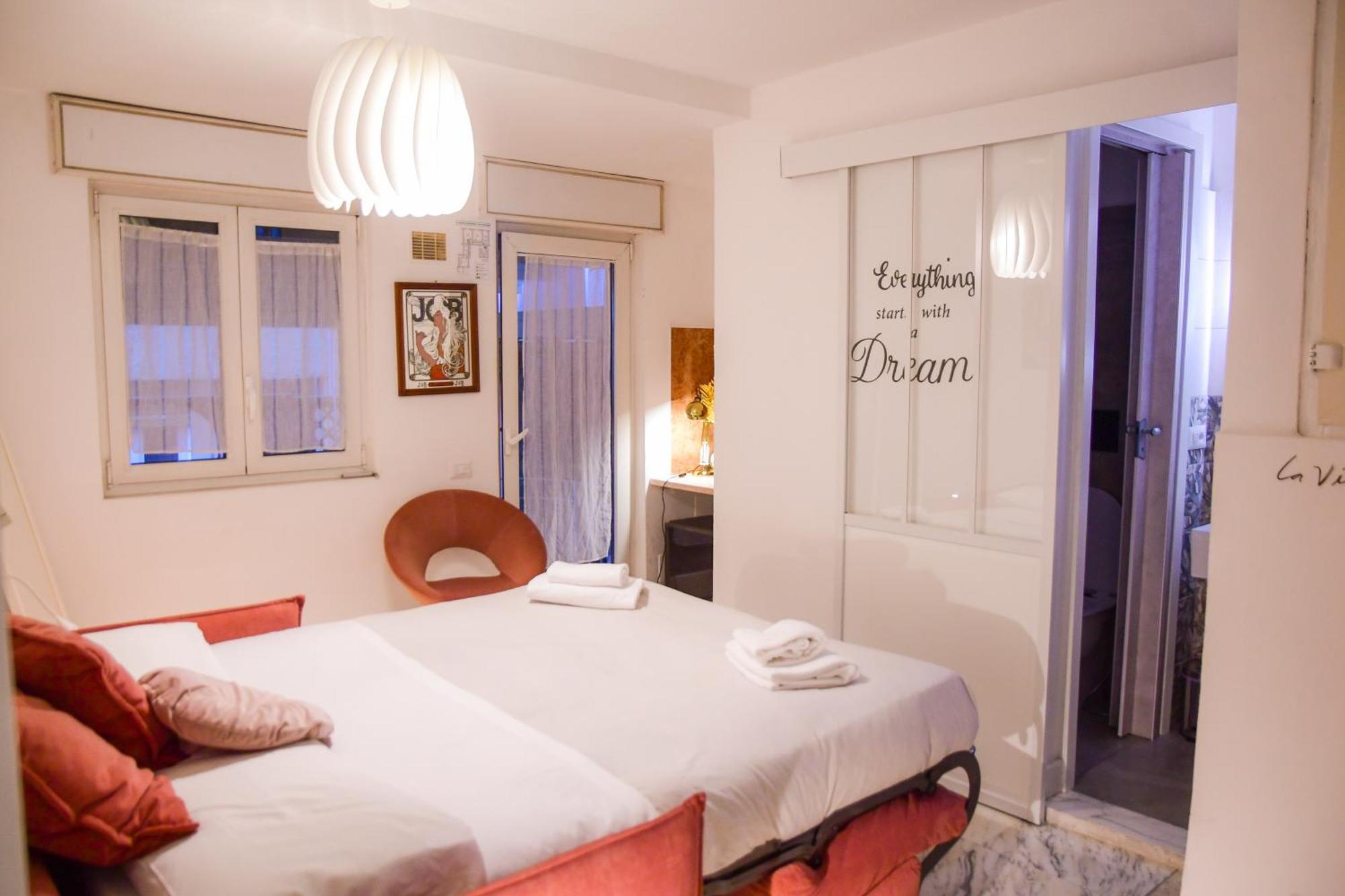 Domus Massimiliani Guesthouse — Foto 1